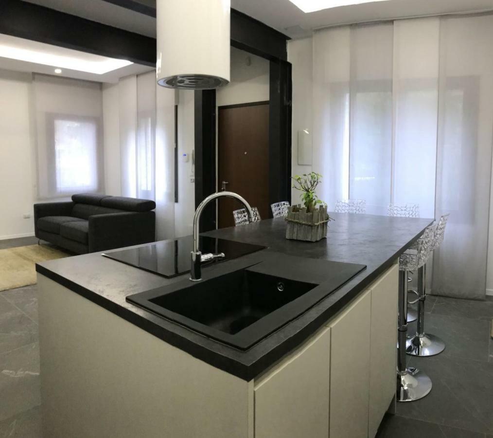 Venetian Aesthetic Apartment Mestre Ngoại thất bức ảnh